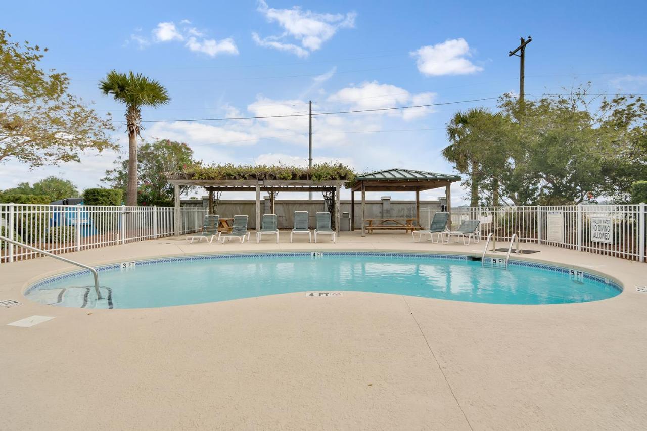 Villa Marsh Winds Folly Beach Exterior foto
